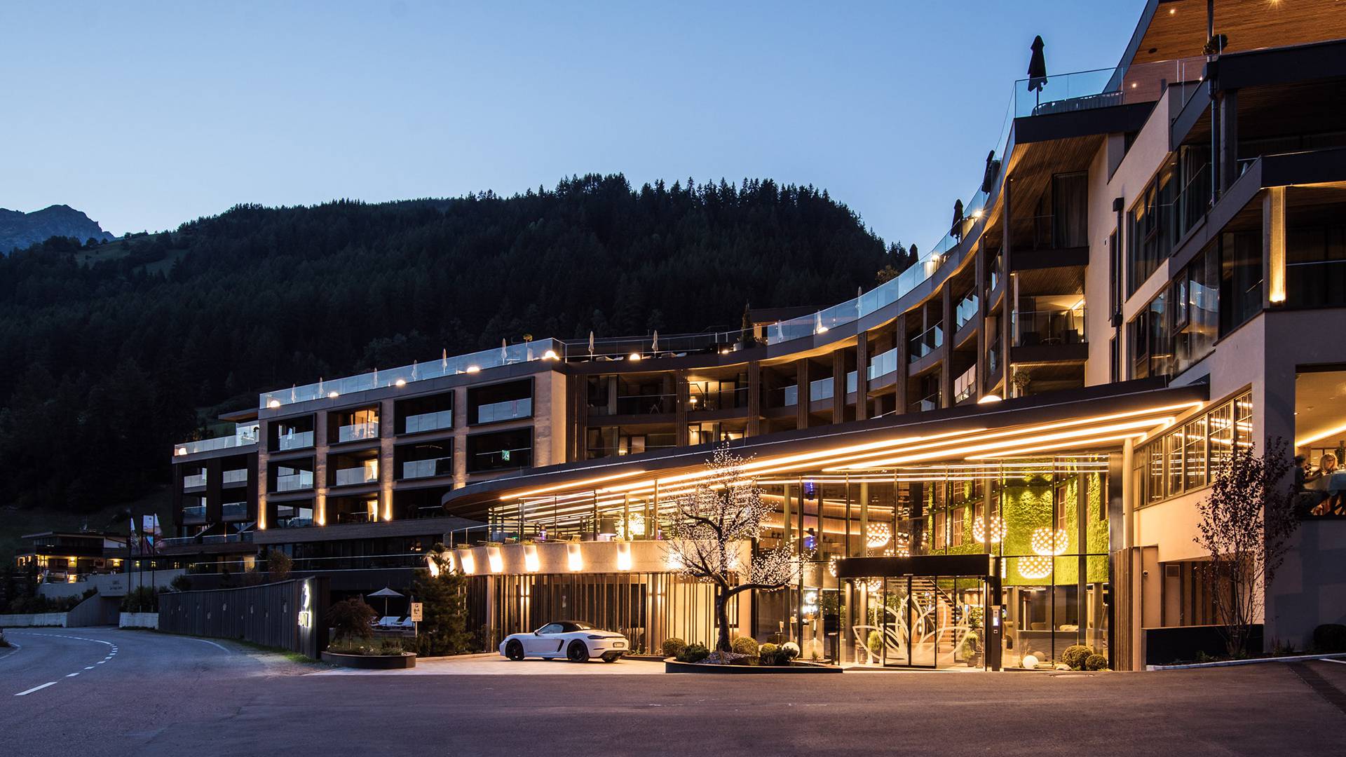 AMONTI & LUNARIS 2018