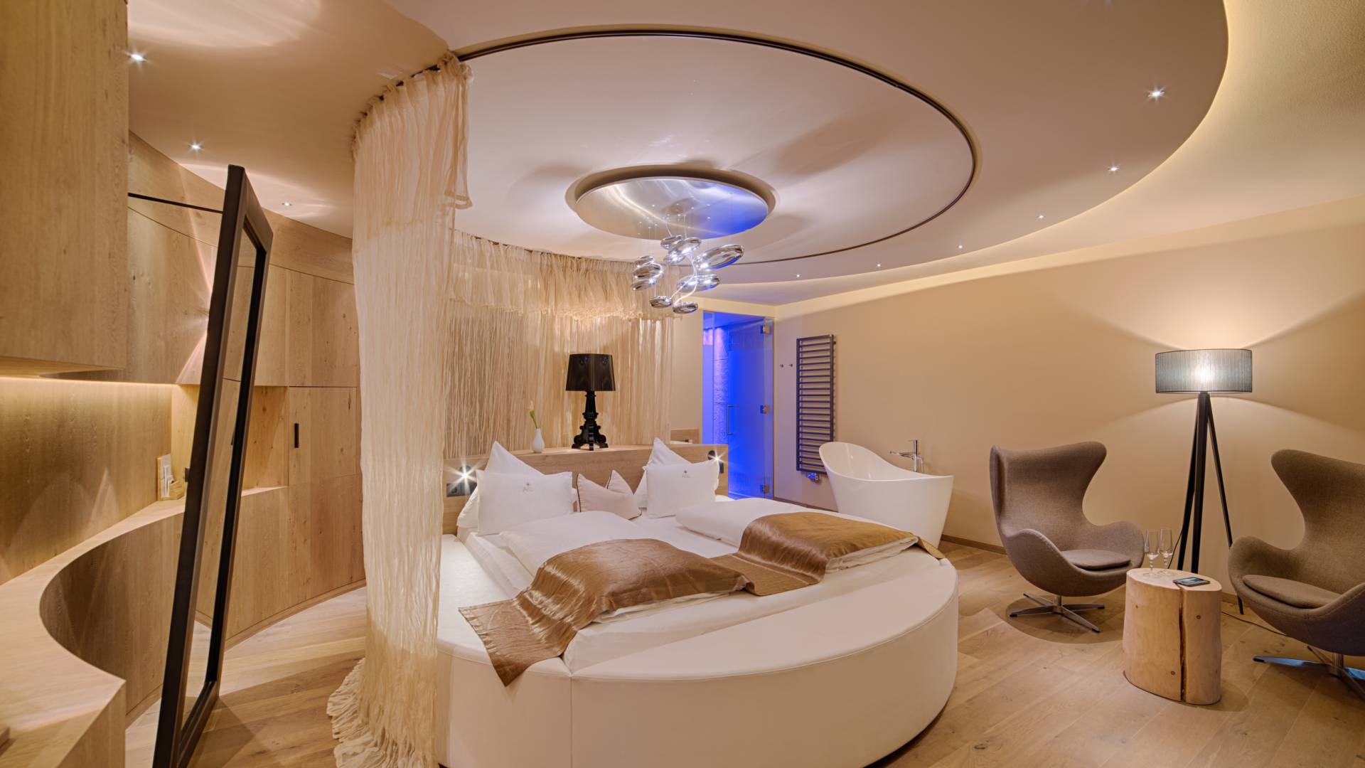 Romantic Suite mit Bergblick