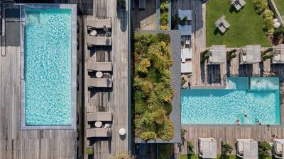 Wellnessresort A&L mit zwei Aussenpools und Liegefläche