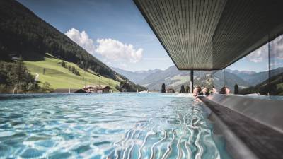 Skypool im A&L Wellnessresort Südtirol