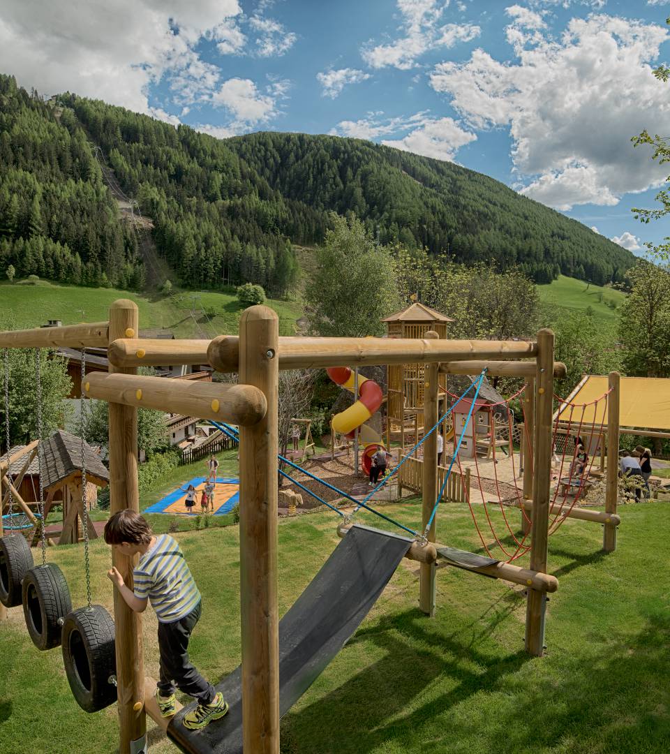 Kletterpark mit Spielplatz im A&L